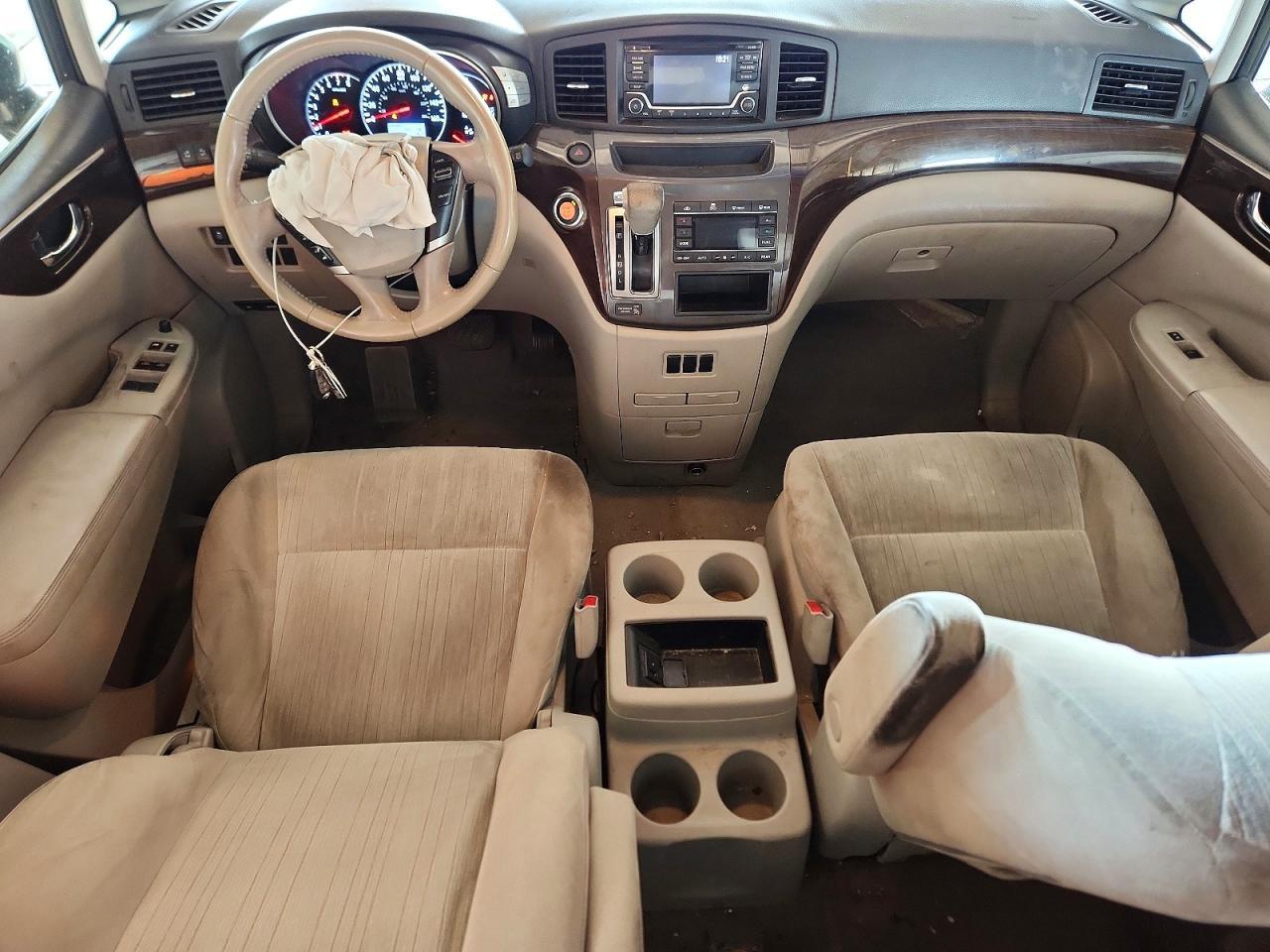 2017 NISSAN Quest