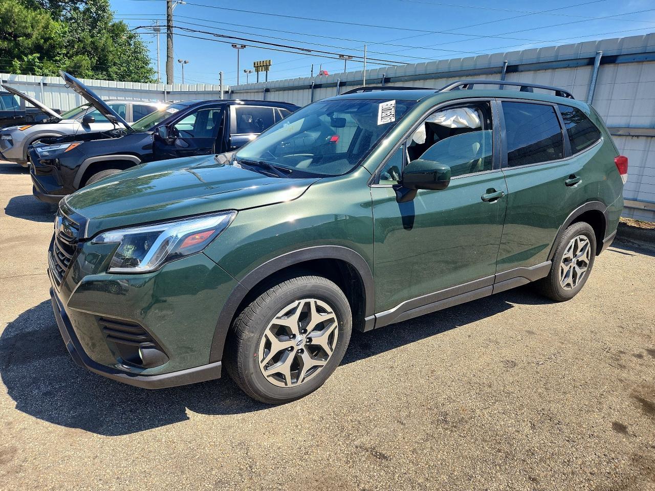 2024 SUBARU FORESTER