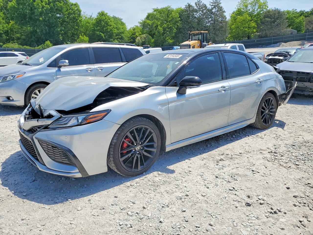 2022 TOYOTA CAMRY