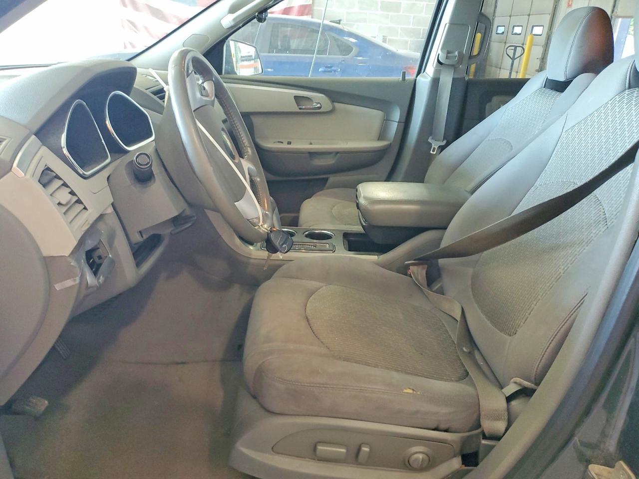 2010 CHEVROLET TRAVERSE