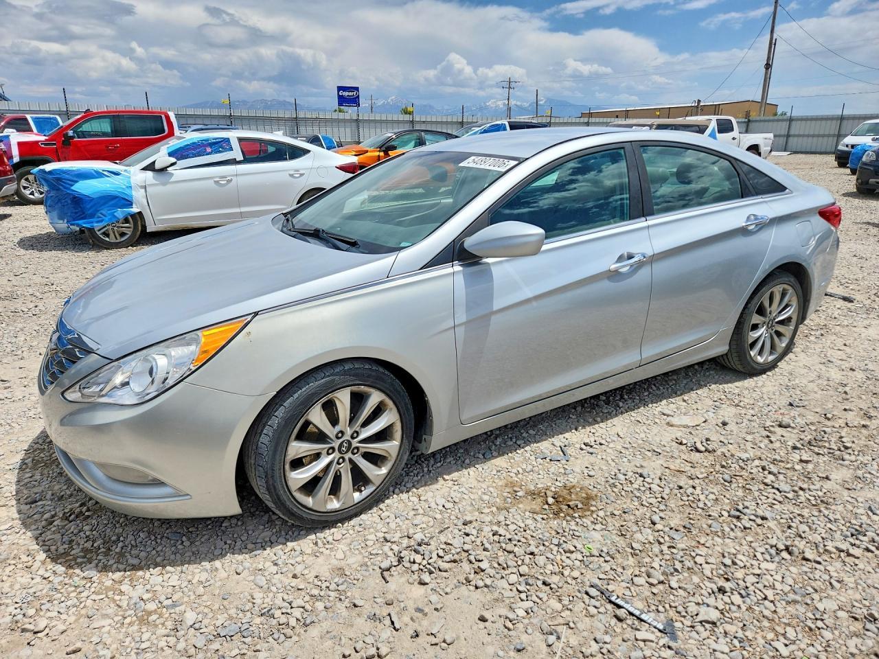 2011 HYUNDAI SONATA