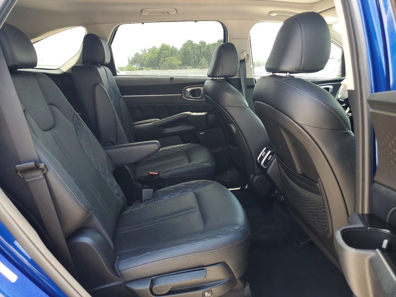 2021 KIA SORENTO