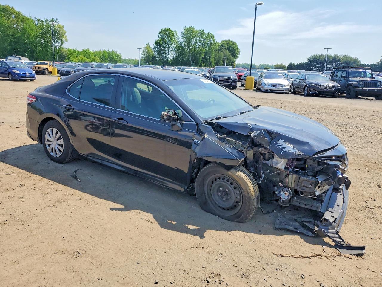 2018 TOYOTA CAMRY