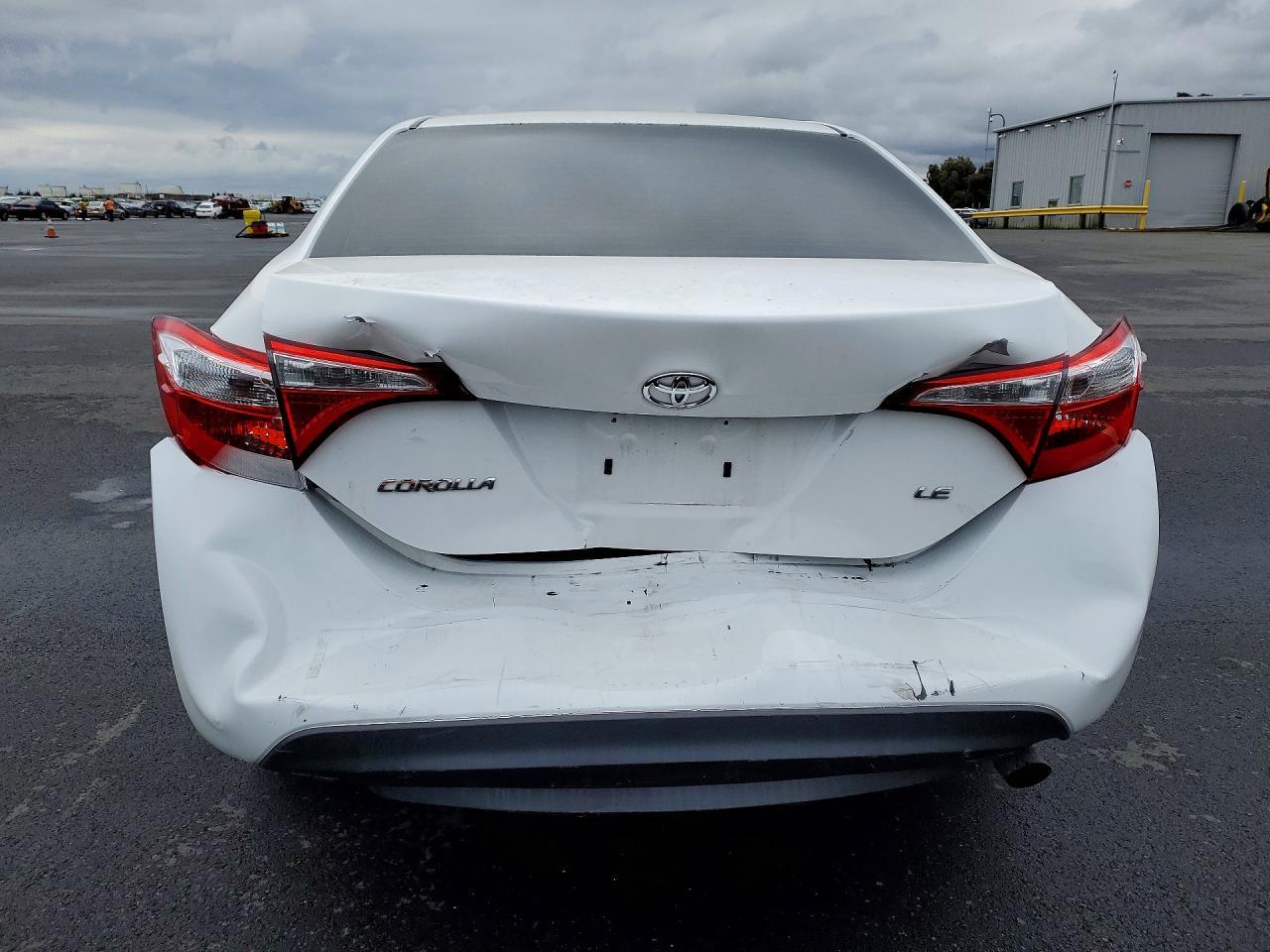 2016 TOYOTA COROLLA
