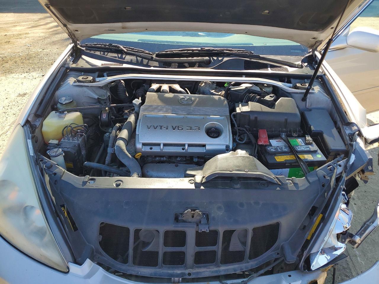 2004 LEXUS ES 330