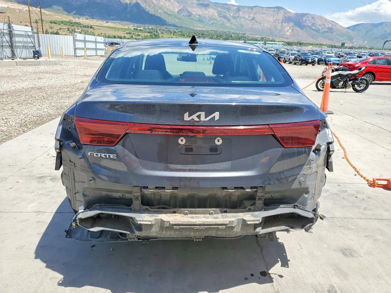 2023 KIA FORTE
