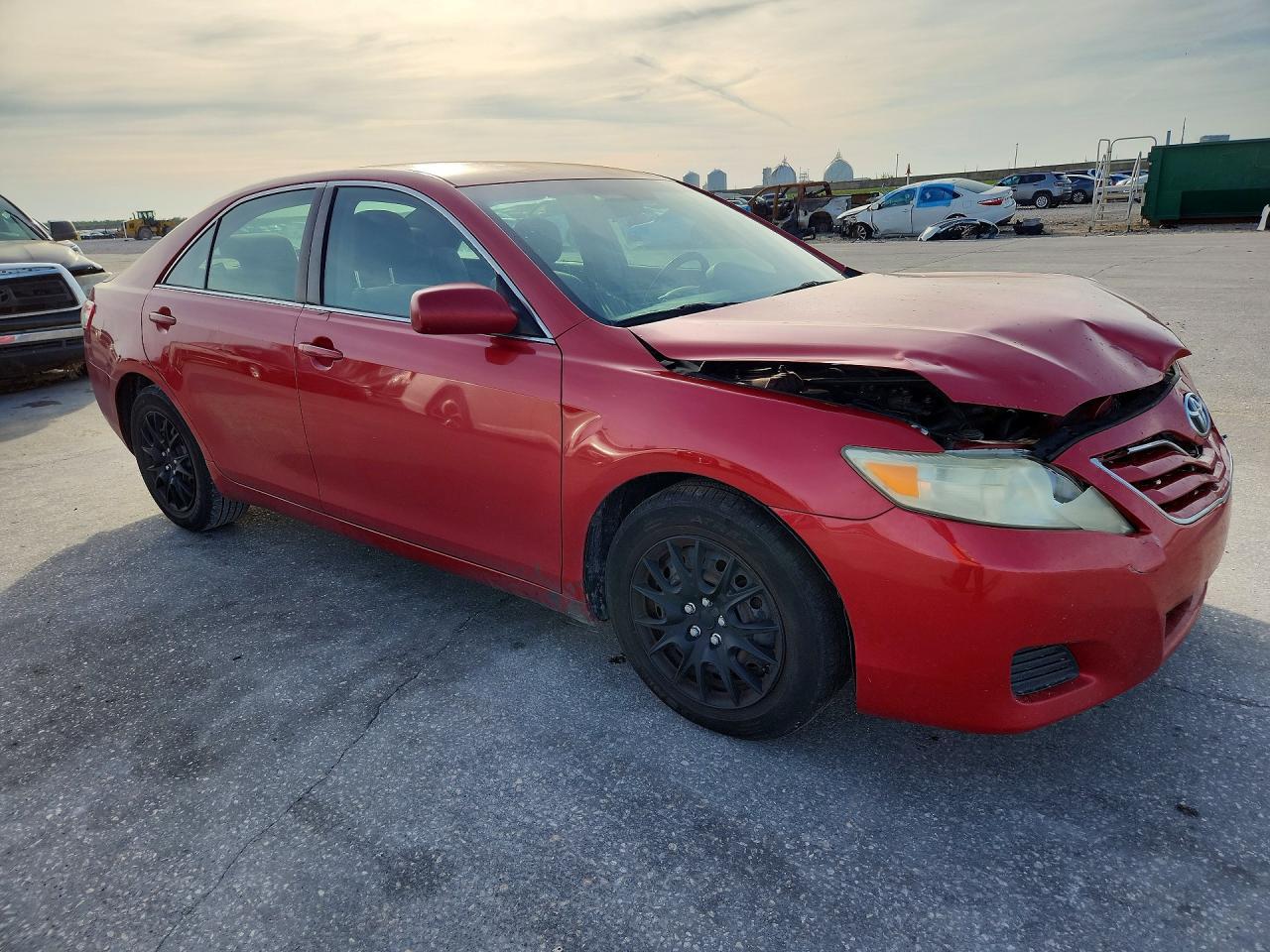2011 TOYOTA CAMRY