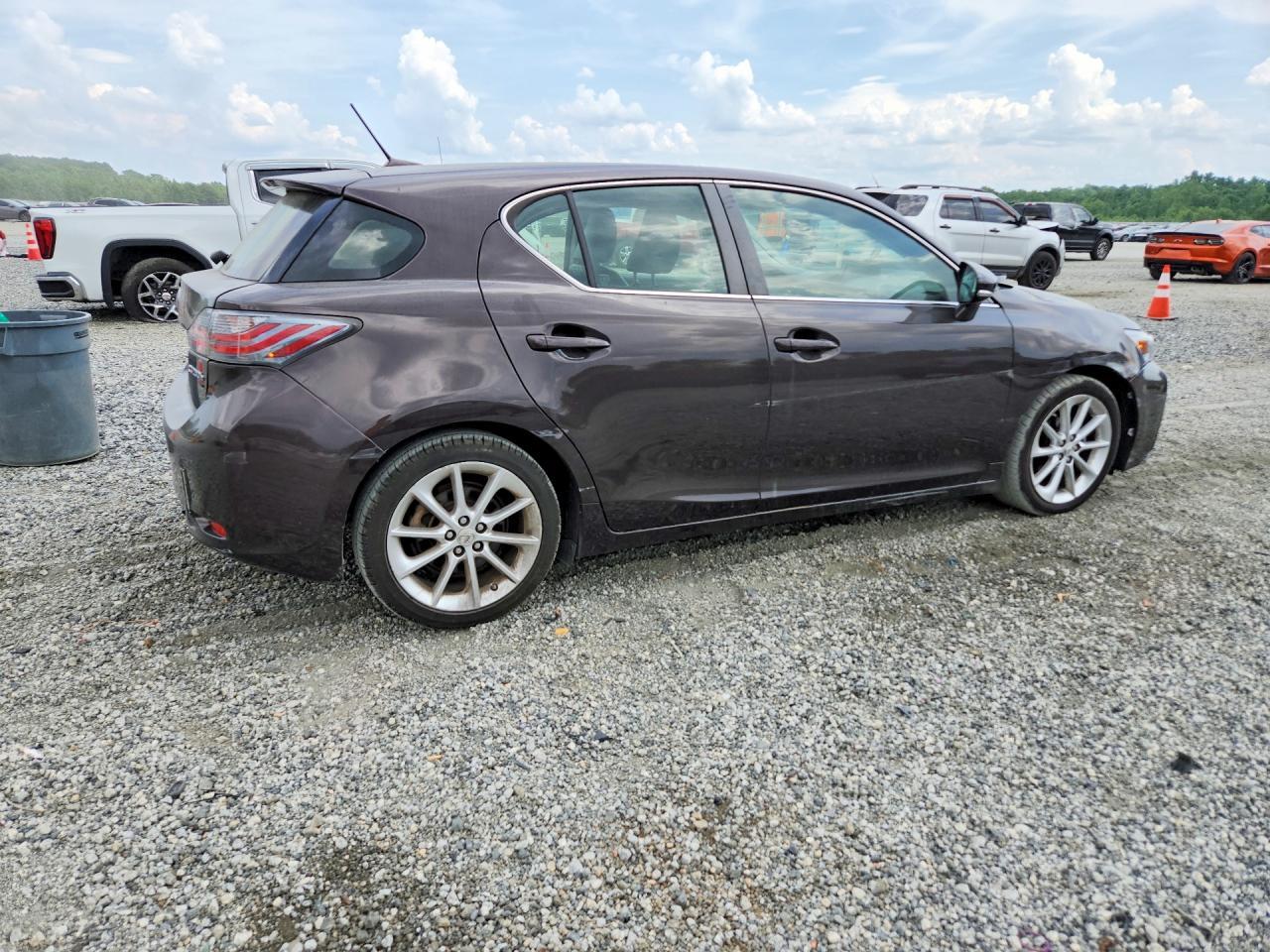 2012 LEXUS CT 200