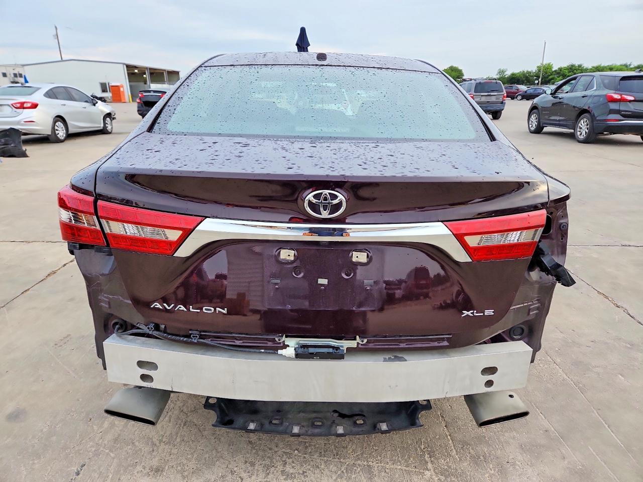2016 TOYOTA Avalon