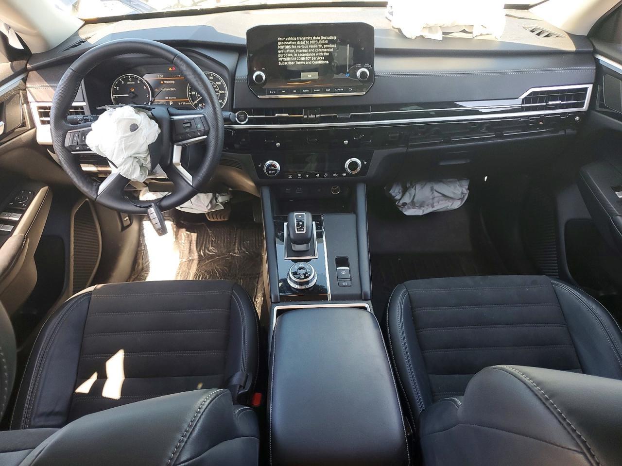 2022 MITSUBISHI outlander
