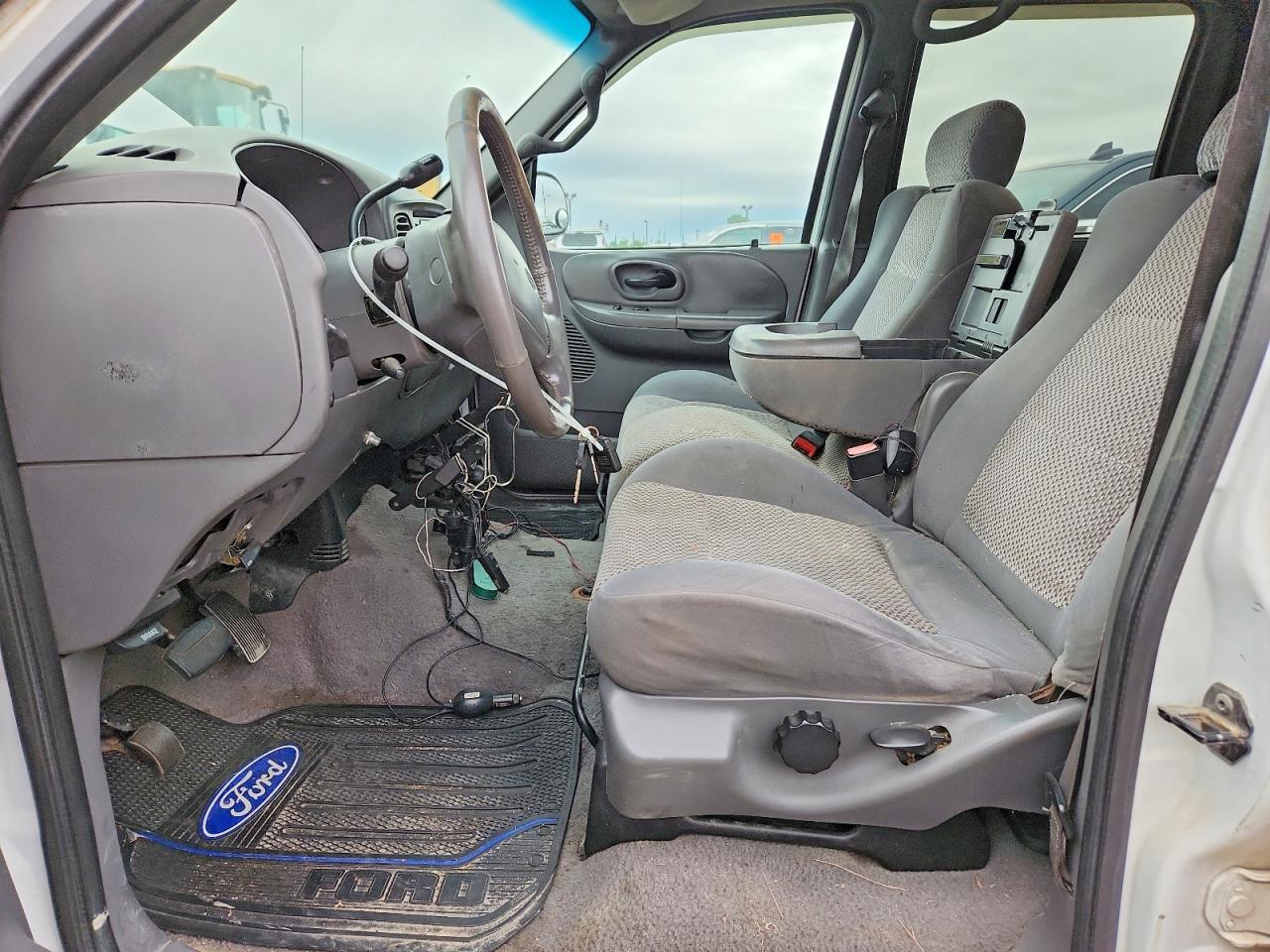 2002 FORD F-150 Lightning