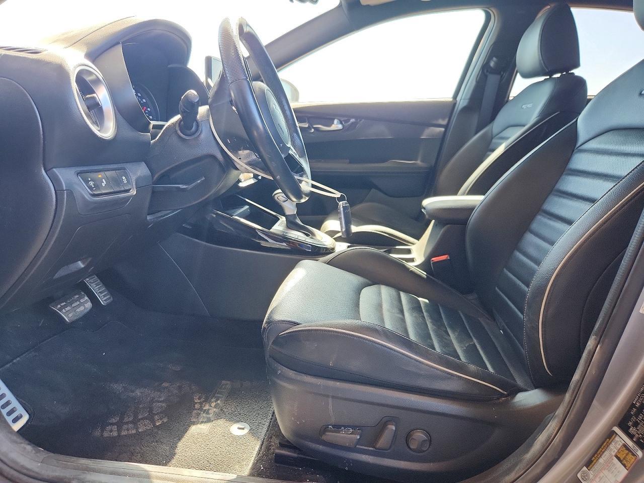 2022 KIA FORTE