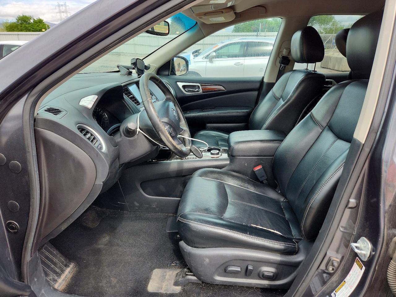 2014 NISSAN PATHFINDER