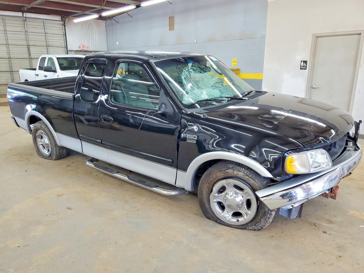 2003 FORD F-150 Lightning