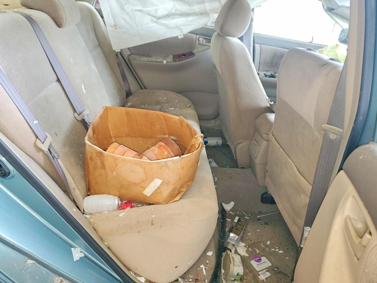 2005 TOYOTA COROLLA