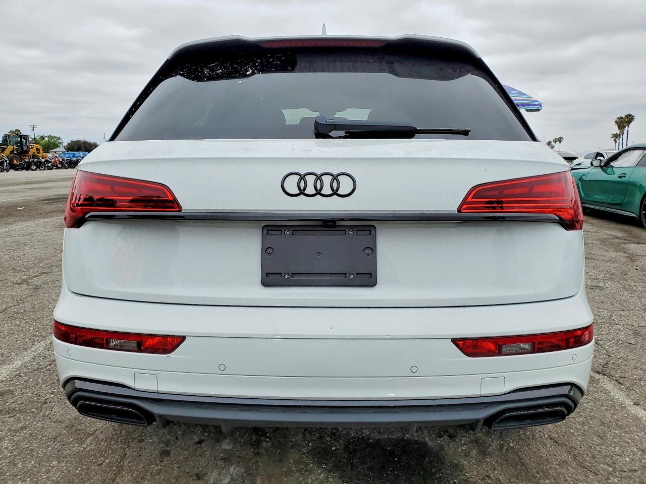 2022 AUDI Q5