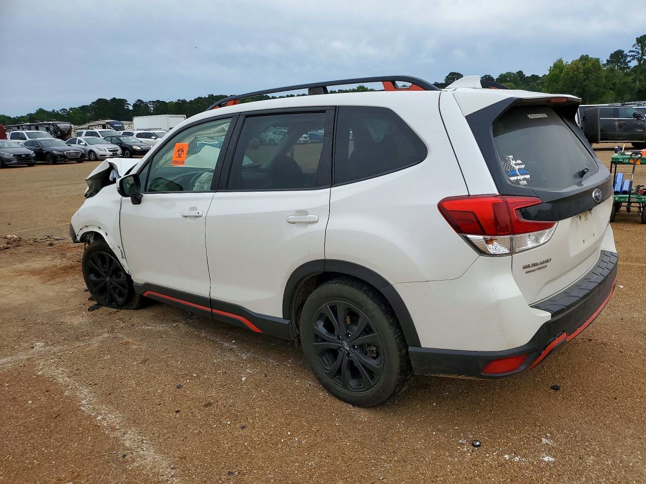 2021 SUBARU FORESTER