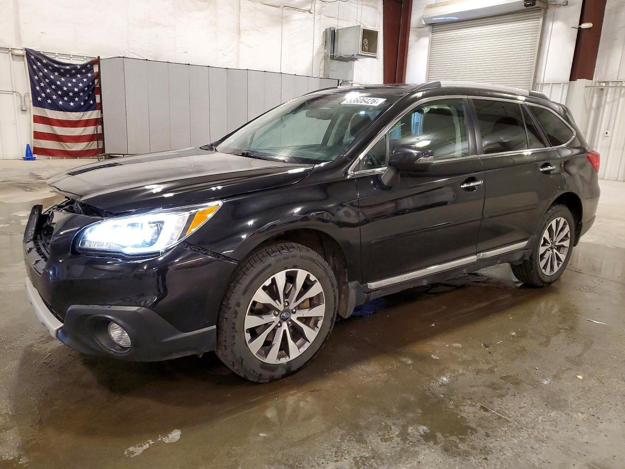 2017 SUBARU Outback
