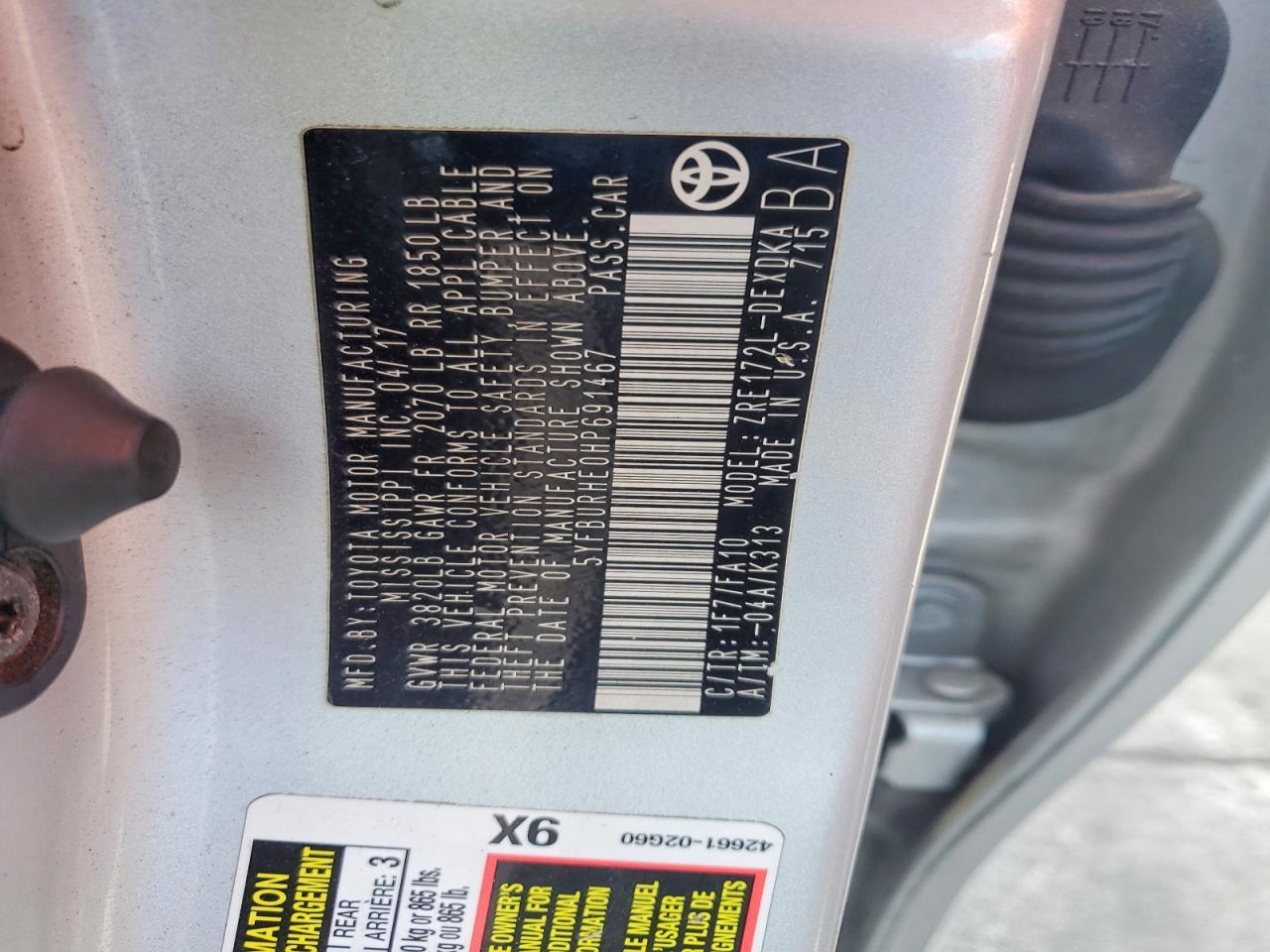 2017 TOYOTA COROLLA