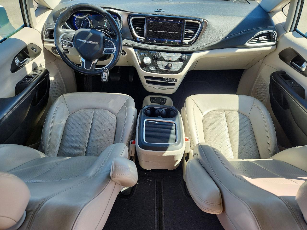 2021 CHRYSLER Pacifica