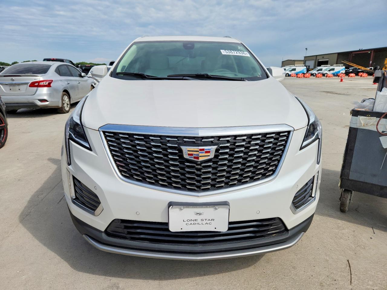 2025 CADILLAC XT5