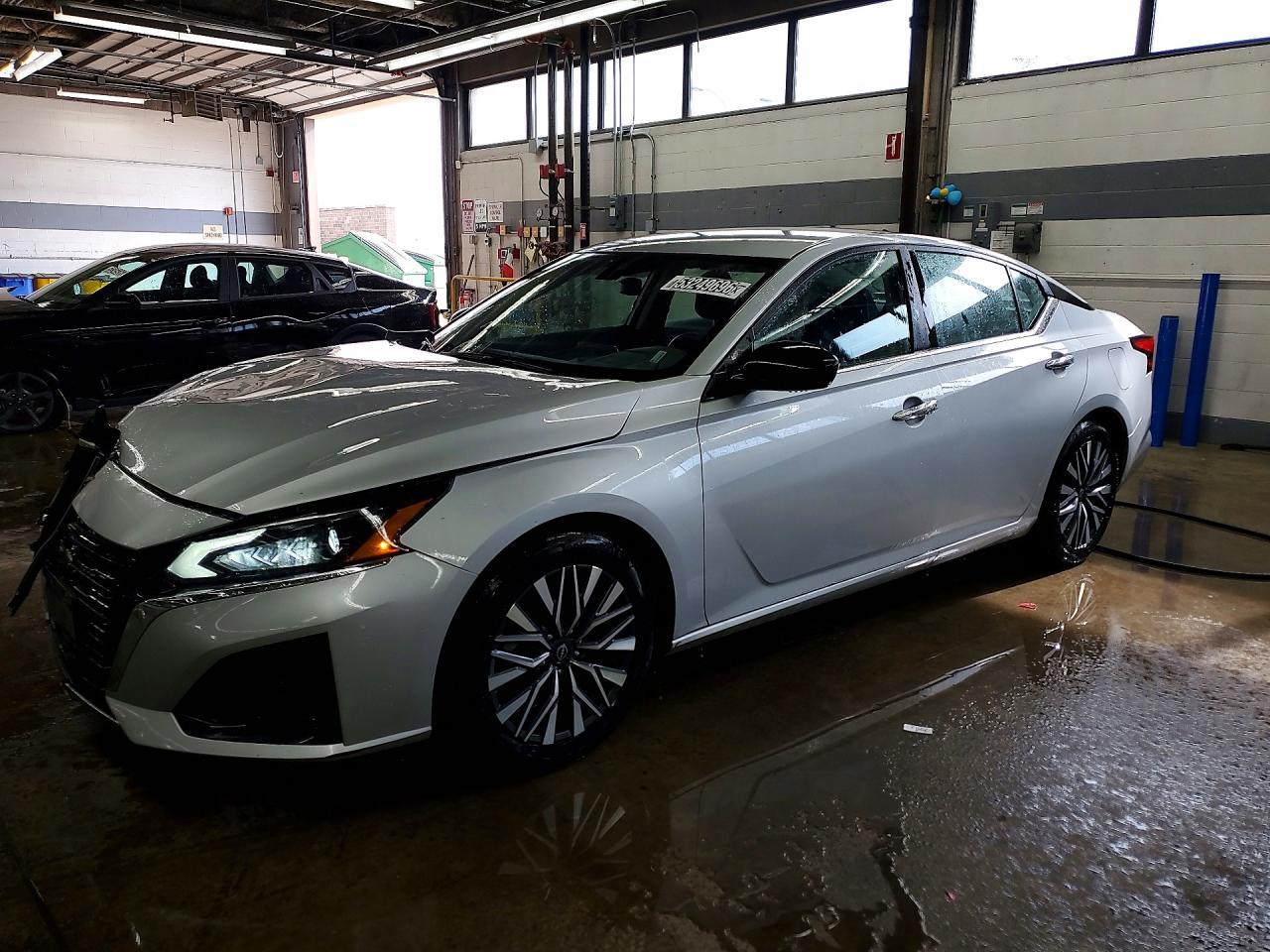 2025 NISSAN ALTIMA