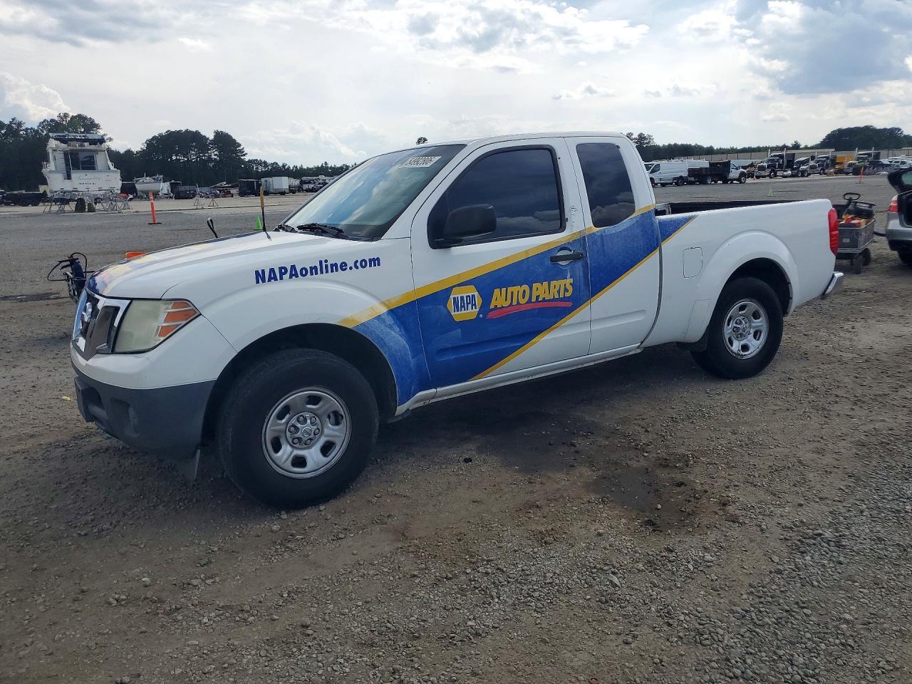 2012 NISSAN Frontier