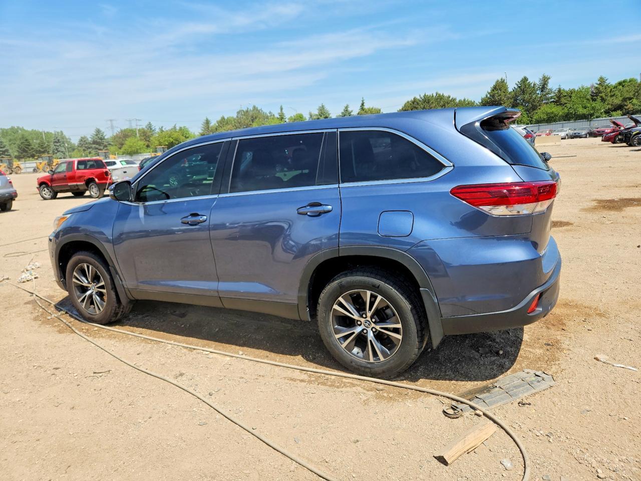 2019 TOYOTA HIGHLANDER