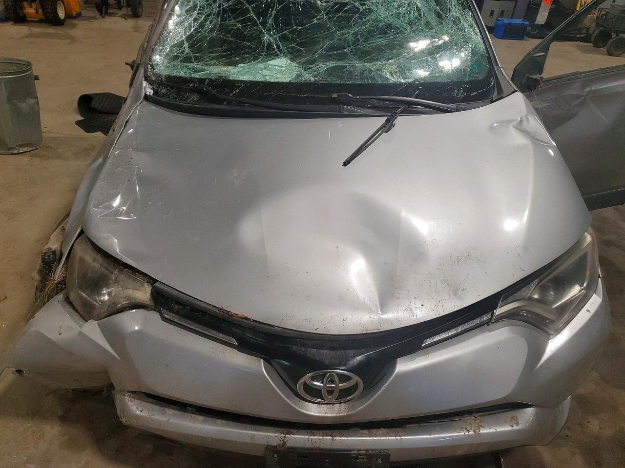 2016 TOYOTA RAV4