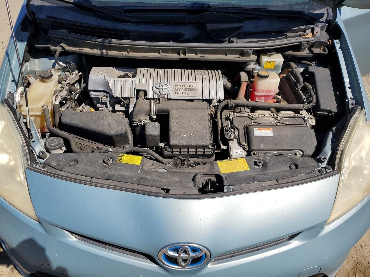 2014 TOYOTA PRIUS