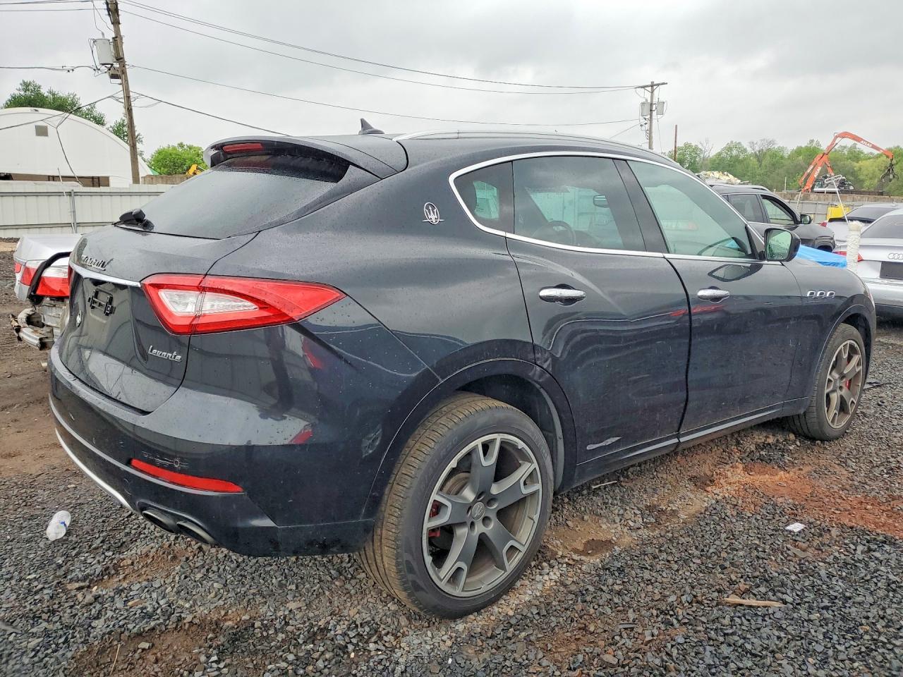 2017 MASERATI Levante