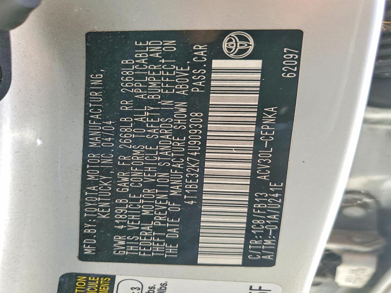 2004 TOYOTA CAMRY