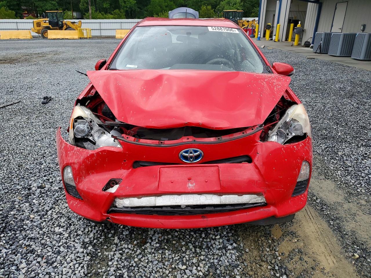 2012 TOYOTA Prius c