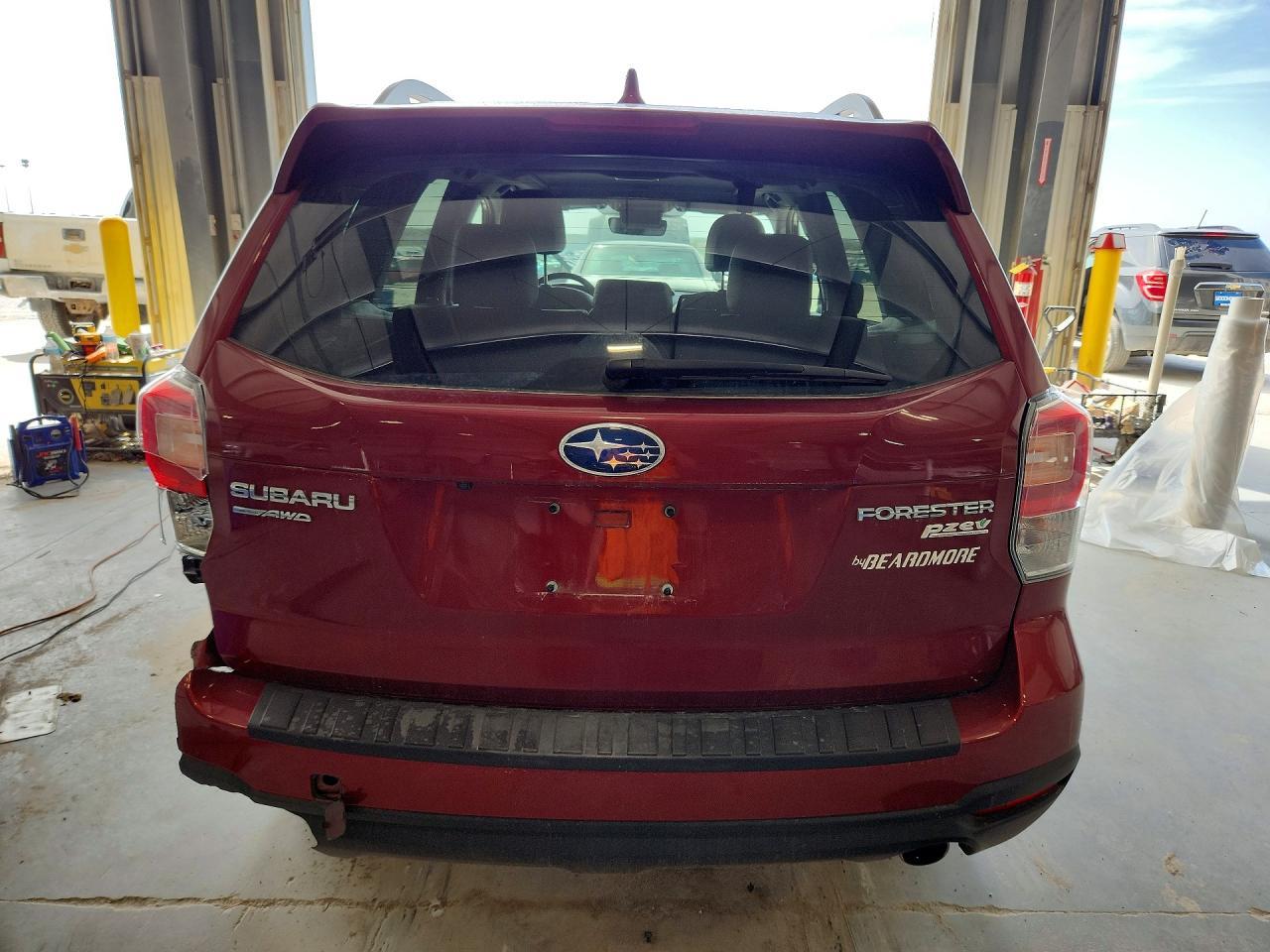 2017 SUBARU FORESTER