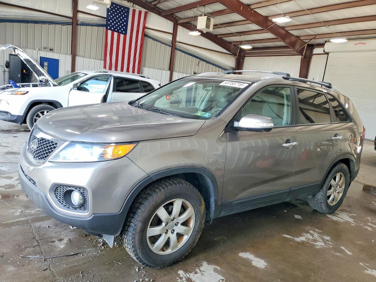 2013 KIA SORENTO