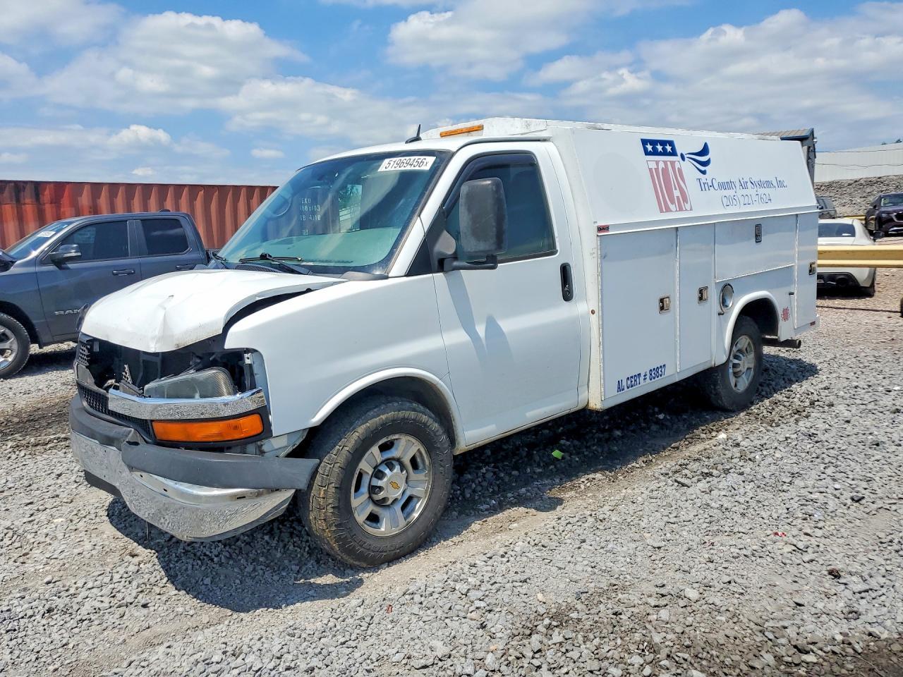 2014 CHEVROLET Express 3500