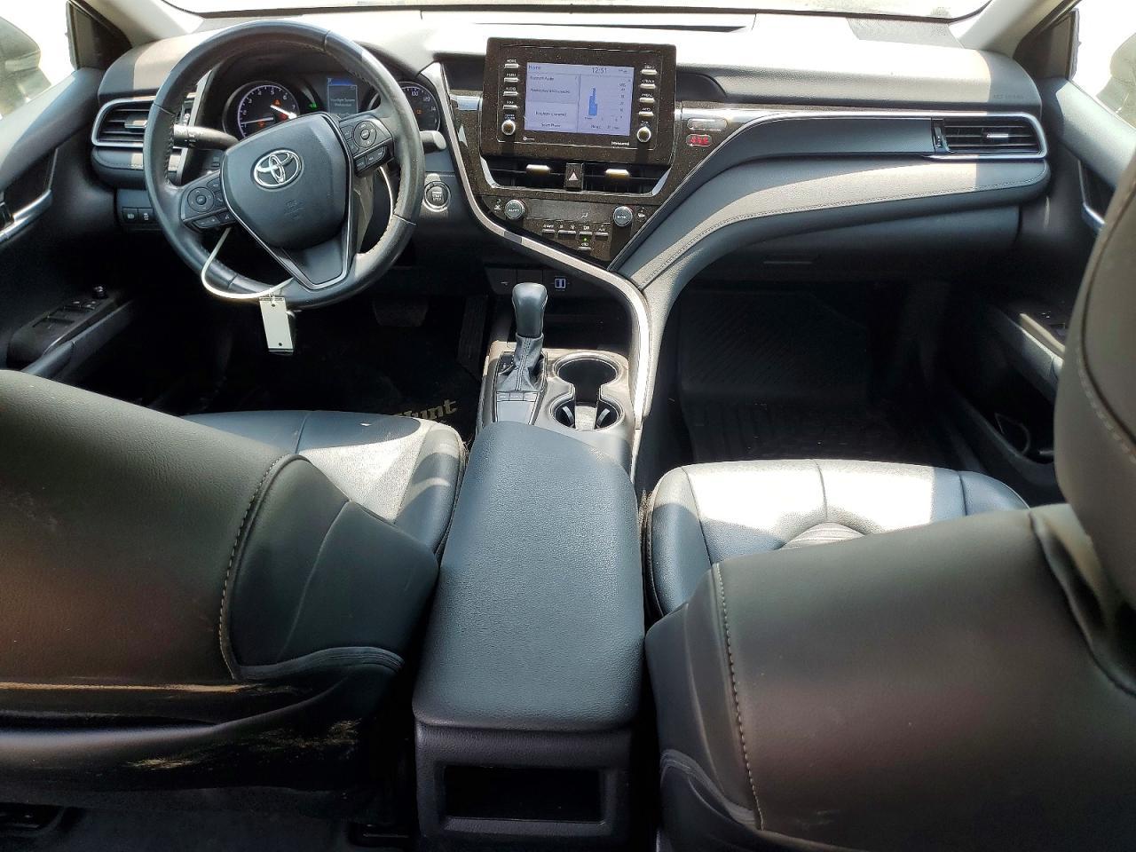 2024 TOYOTA CAMRY