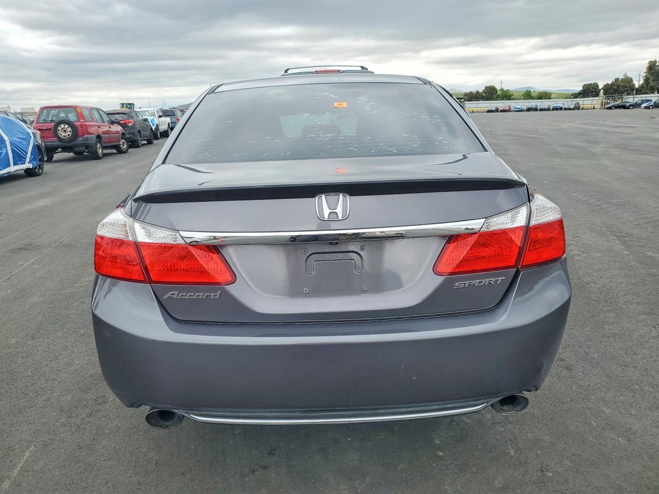2015 HONDA ACCORD