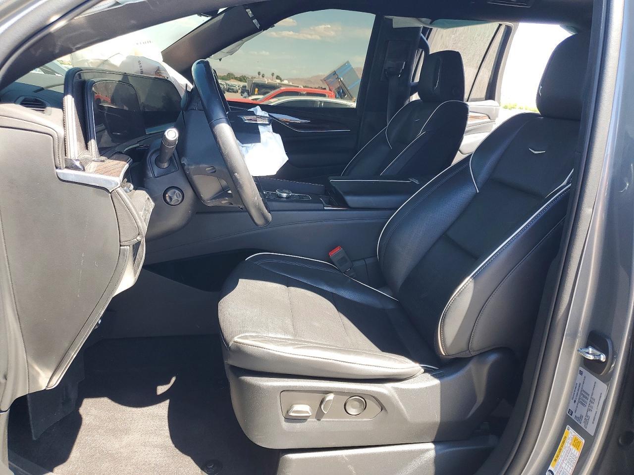 2022 CADILLAC ESCALADE