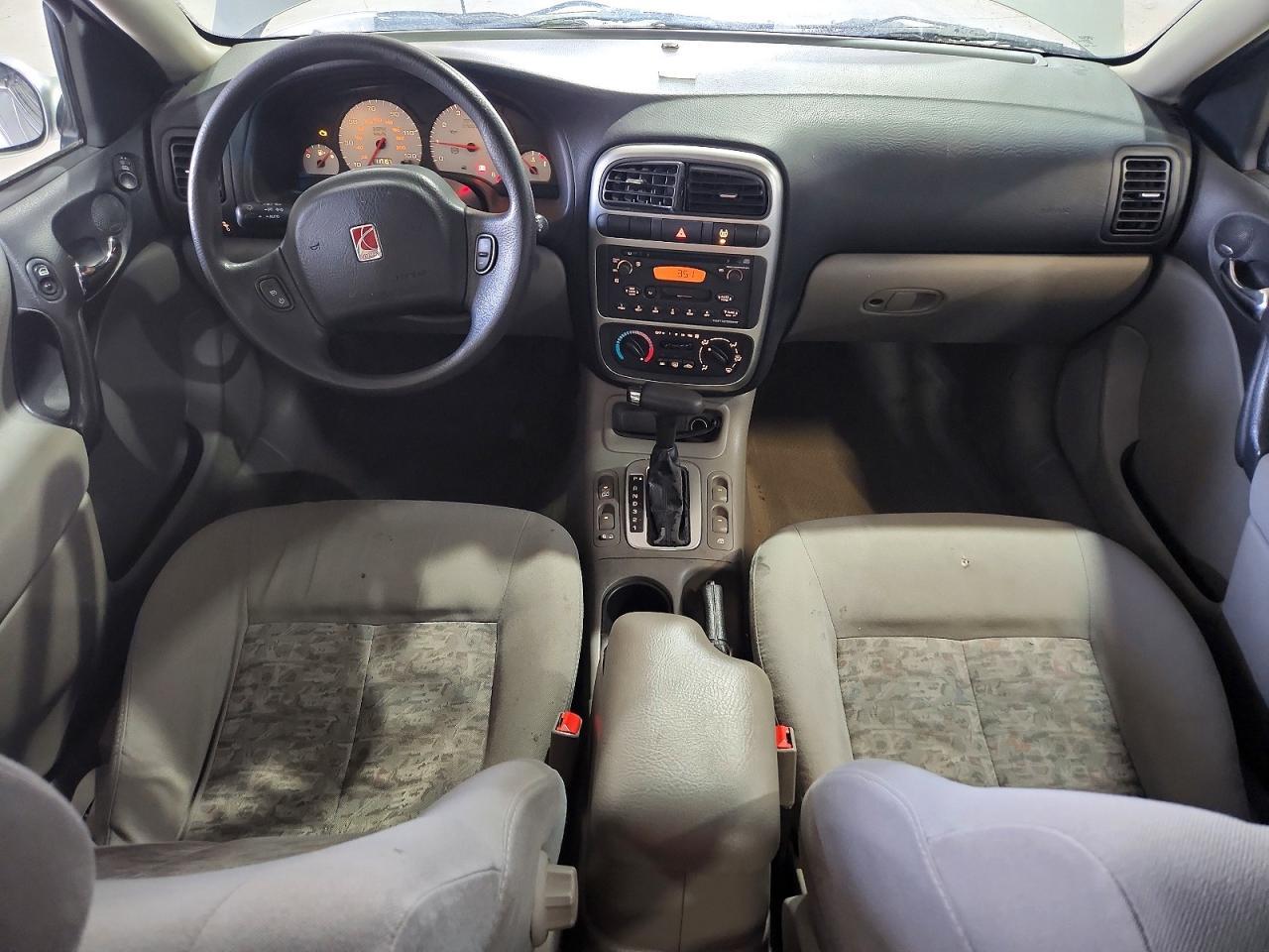 2004 SATURN L300