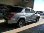 2004 TOYOTA Sequoia