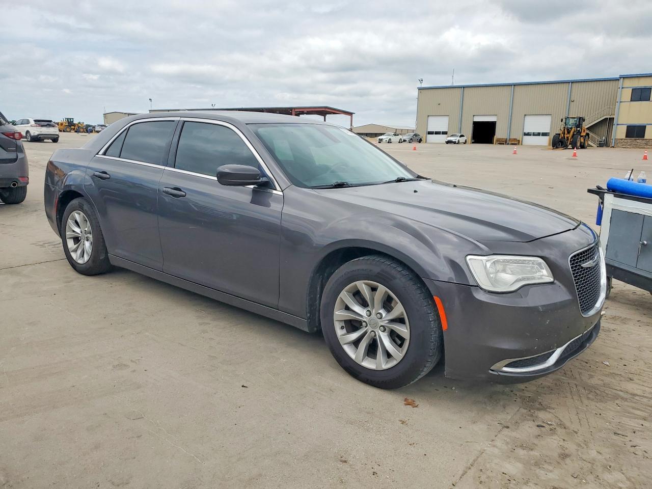 2016 CHRYSLER 300