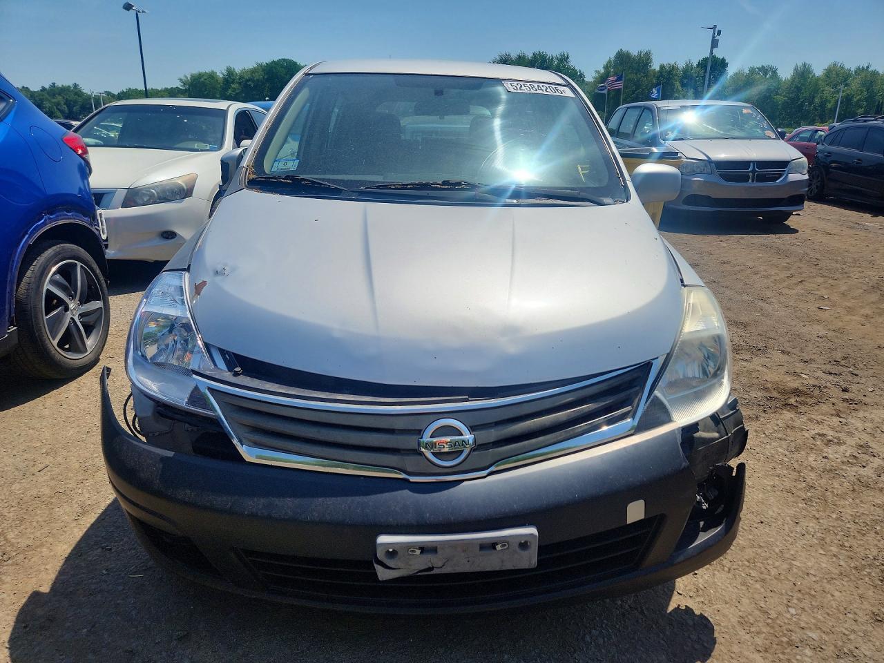2011 NISSAN VERSA
