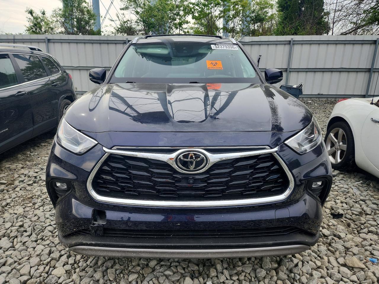 2022 TOYOTA HIGHLANDER