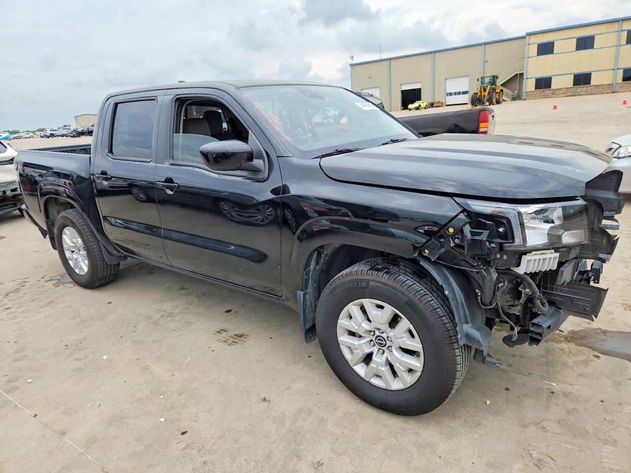 2022 NISSAN Frontier