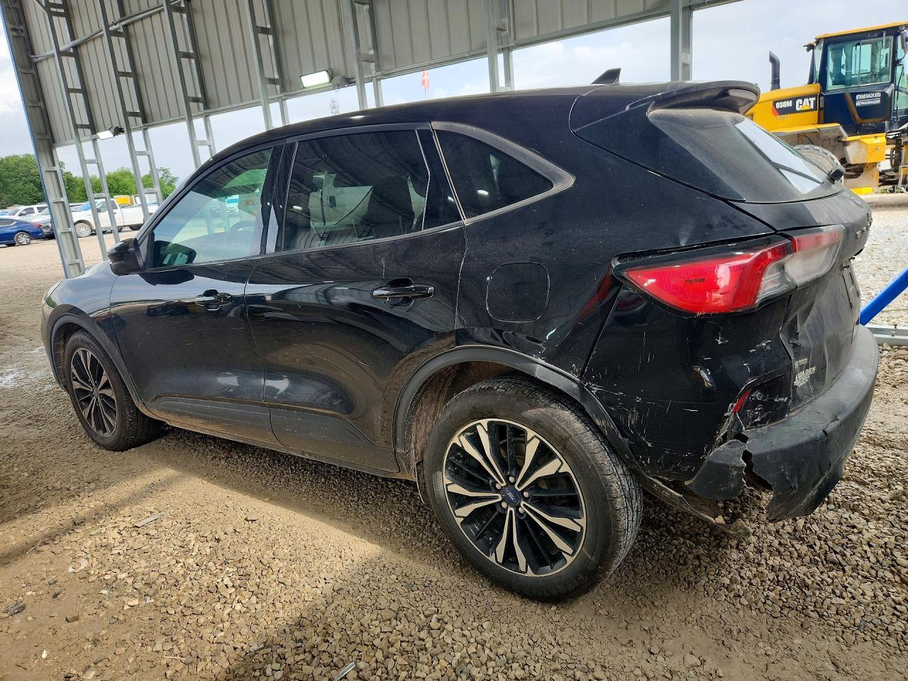 2022 FORD ESCAPE