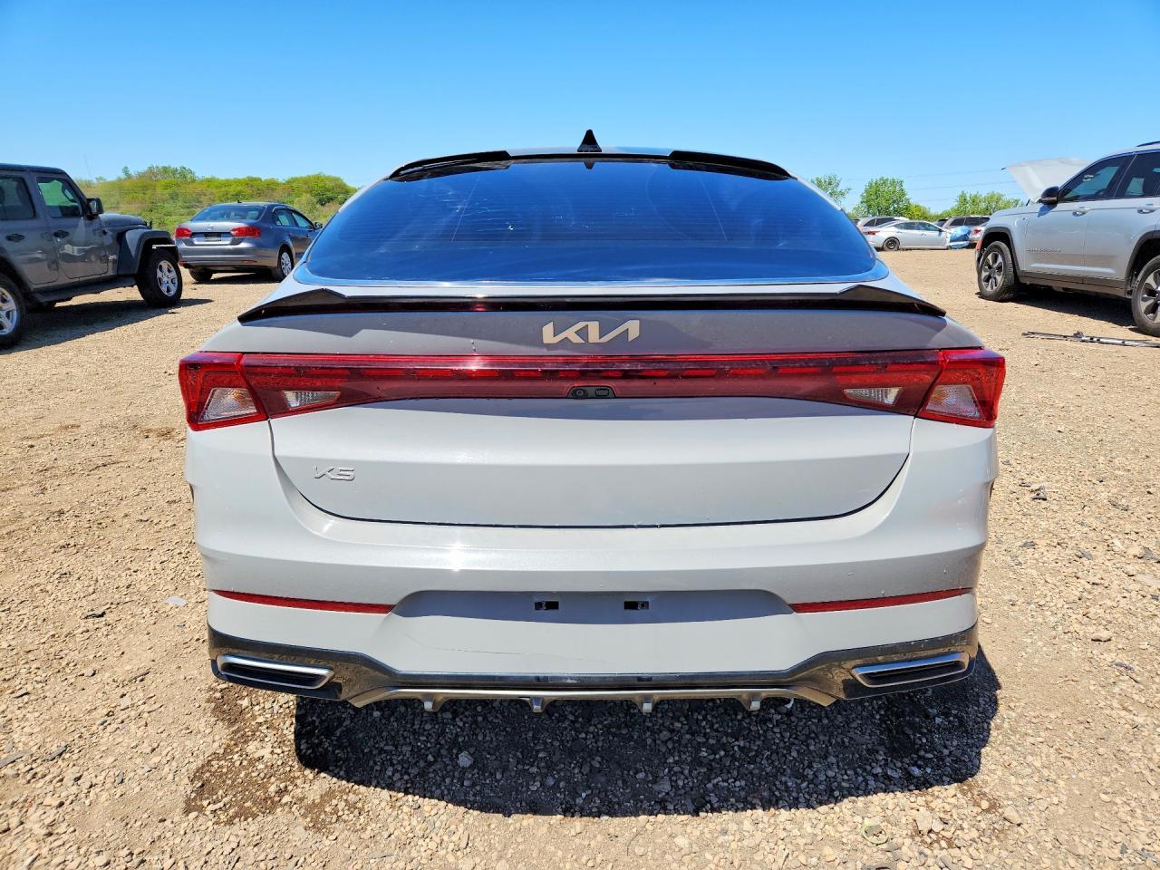 2023 KIA K5