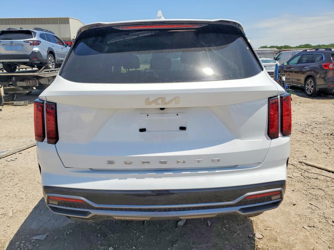 2022 KIA SORENTO