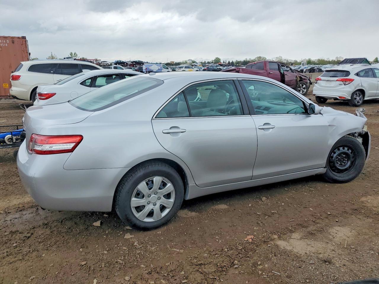 2010 TOYOTA CAMRY