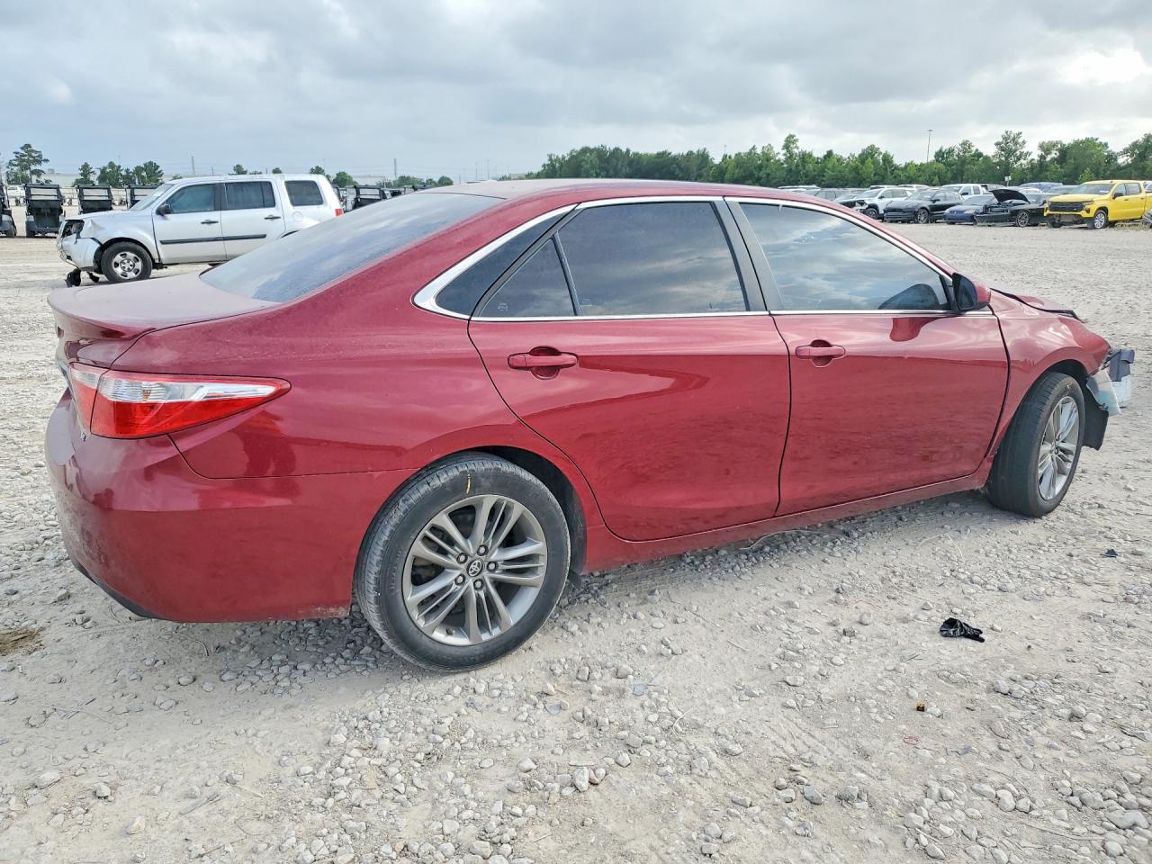 2017 TOYOTA CAMRY
